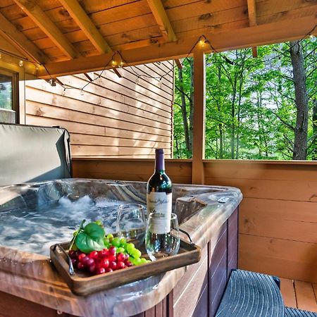 Cozy, Ada Accessible, Family Cabin With Hot Tub 塞维尔维尔 外观 照片