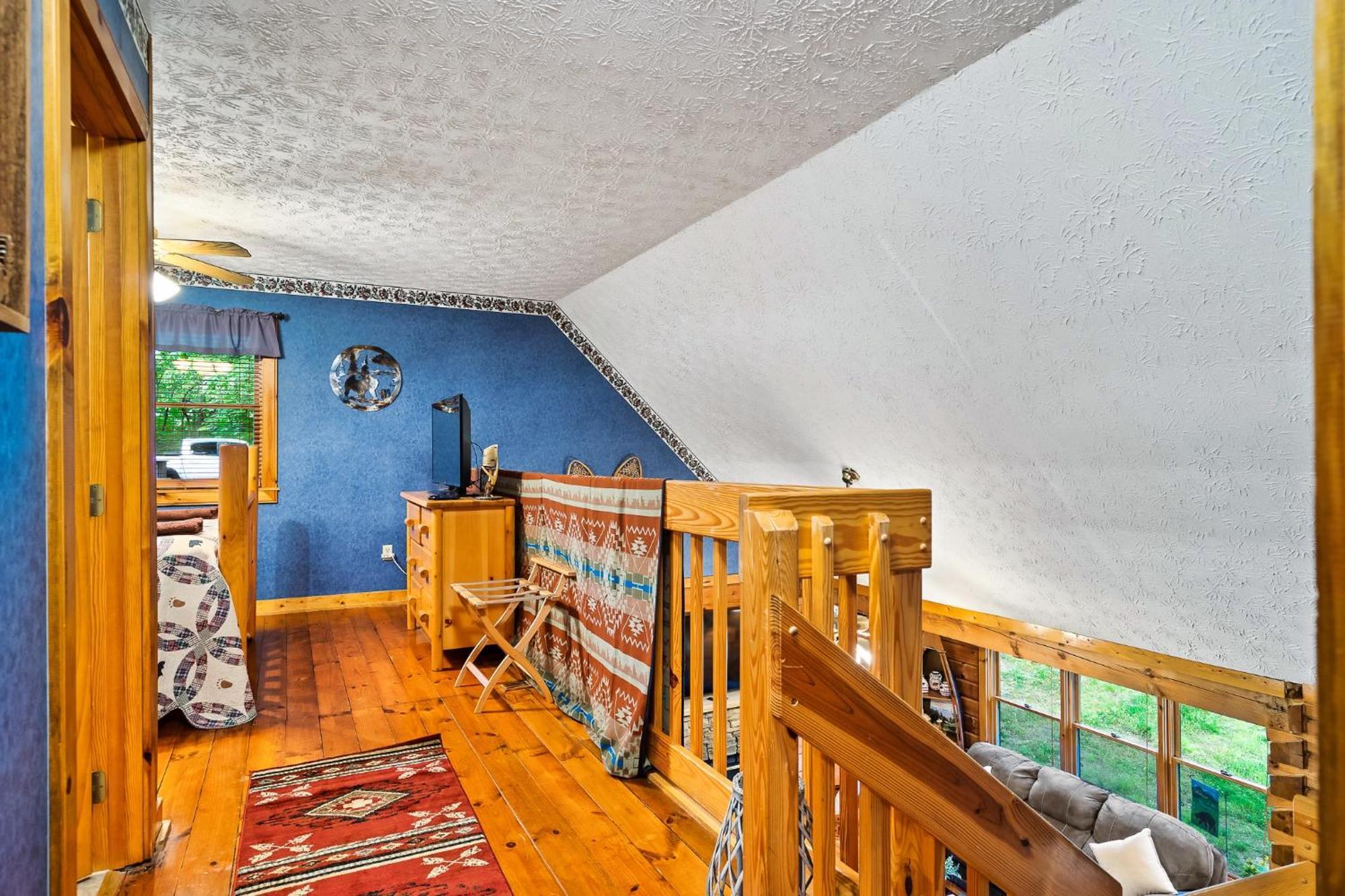 Cozy, Ada Accessible, Family Cabin With Hot Tub 塞维尔维尔 外观 照片